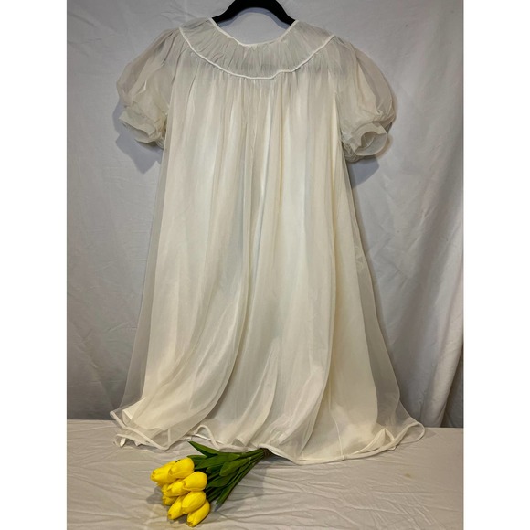 Sears Intimates & Sleepwear Vintage Sears Cream Sheer Housecoat